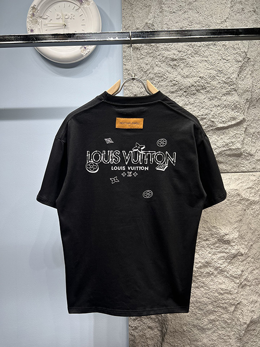 ルイヴィトン新しい刺繍ロゴ半袖Tシャツ