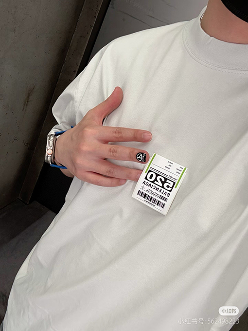バレンシアガコピー520限定モデル半袖Tシャツ