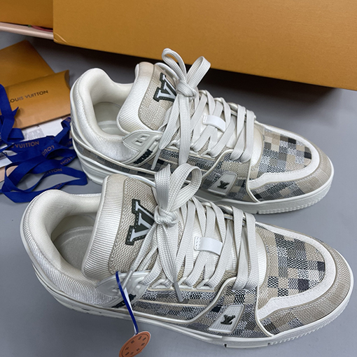 ルイヴィトン Trainer 25Ss ヒマラヤスニーカー