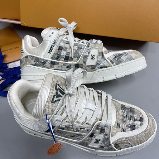 ルイヴィトン Trainer 25Ss ヒマラヤスニーカー