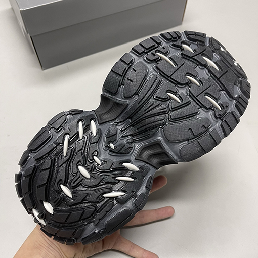 バレンシアガスーパーコピー 6XL Sneaker 25Ss スニーカー