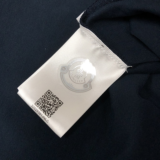 モンクレールロゴ章仔Tシャツ