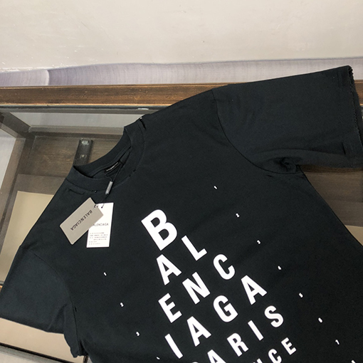 バレンシアガカジュアル半袖Tシャツ