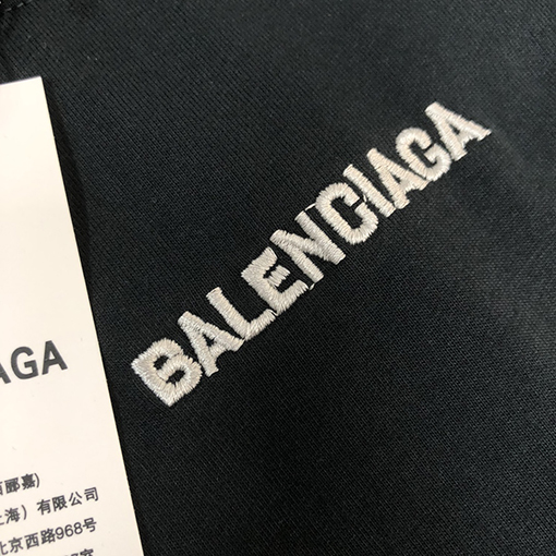 バレンシアガクルーネック半袖Tシャツ