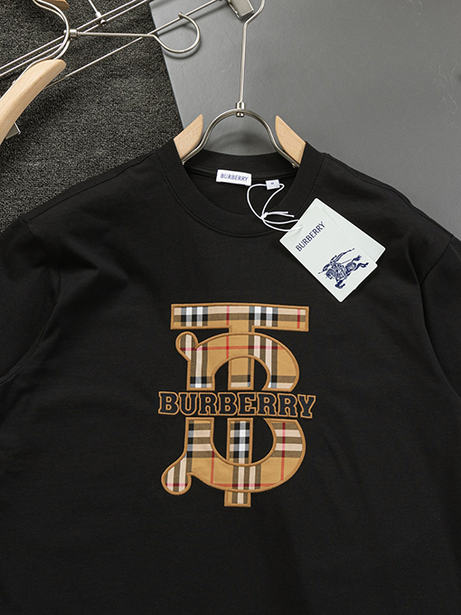 バーバリースーパーコピーTBチェック柄パッチアルファベット刺繍半袖シャツ