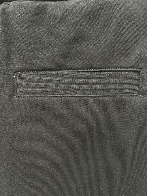 トムブラウン刺繍アンカーショーツ
