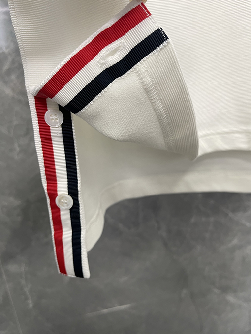 トムブラウンコピー極細ウォーターリップル半袖Tシャツ