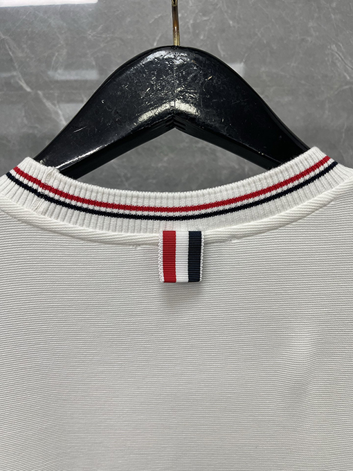 トムブラウンコピー極細ウォーターリップル半袖Tシャツ