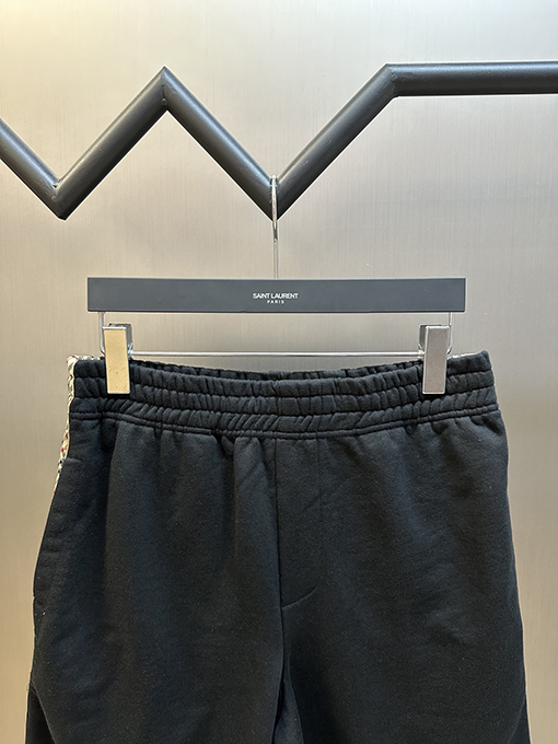 バーバリーチェック柄ショートパンツ