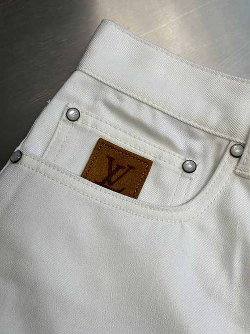 ルイヴィトンコピー刺繍スケートボードデニムショーツ