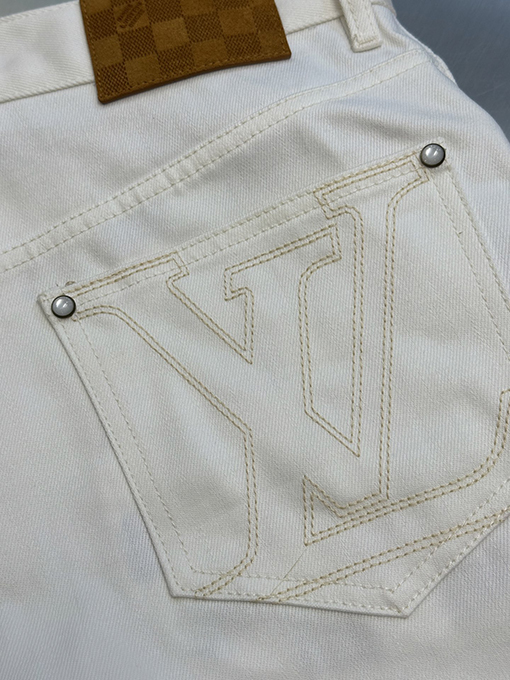 ルイヴィトンコピー刺繍スケートボードデニムショーツ
