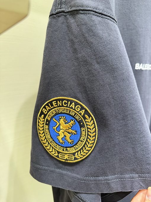 バレンシアガコピー刺繍半袖Tシャツ