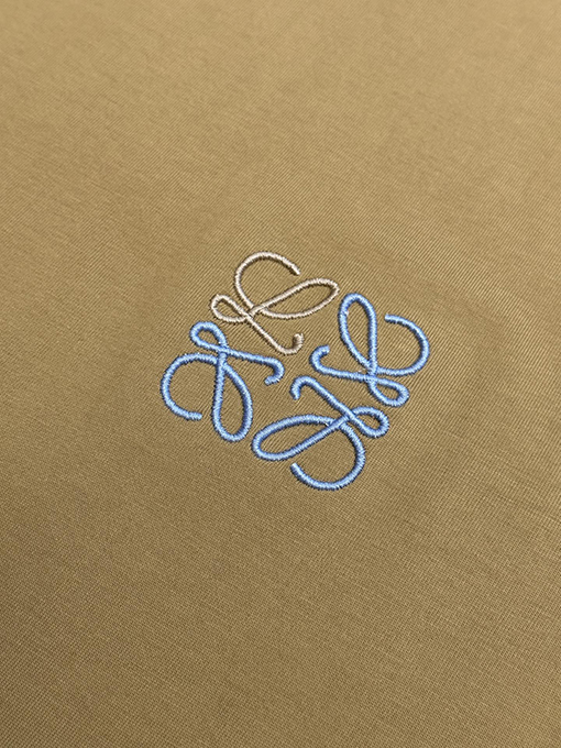 ロエベロゴ刺繍半袖シャツ