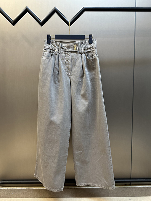 ルイヴィトンプリーツパンツ