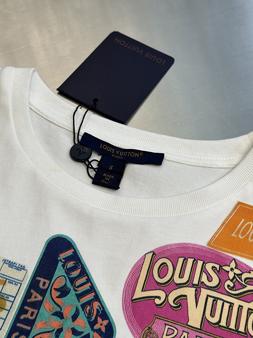 ルイヴィトンLv FLIGHT MODEステッカー付き半袖シャツ