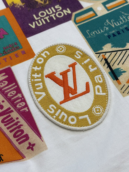 ルイヴィトンLv FLIGHT MODEステッカー付き半袖シャツ