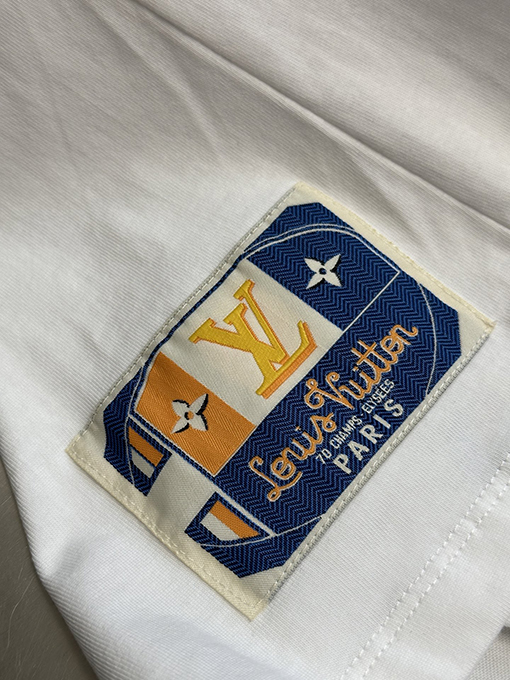 ルイヴィトンLv FLIGHT MODEステッカー付き半袖シャツ