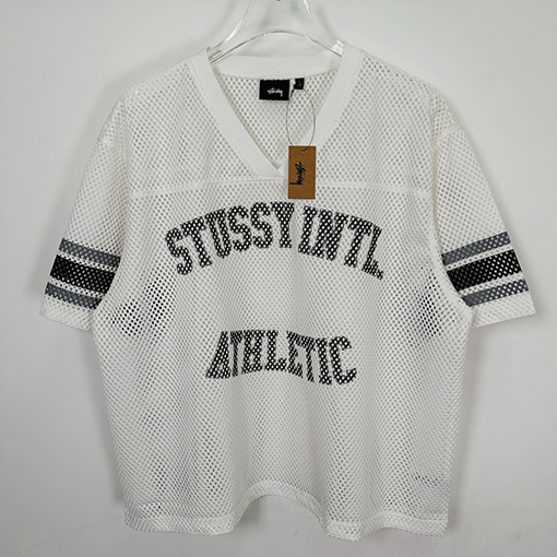 Stussy SS25 STüSSY INTERNATIONAL TEAM JERSEYメッシュVネックTシャツ