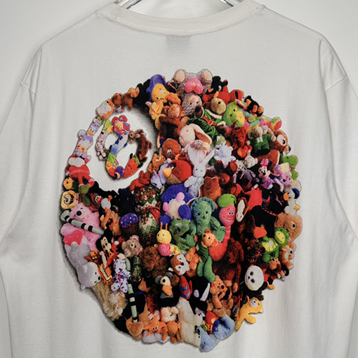 ステューシー ドールロゴ8号ボールプリント半袖Tシャツ