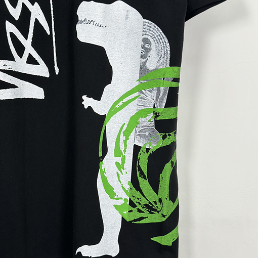 ステューシーコピー 恐竜デジタルプリント半袖Tシャツ