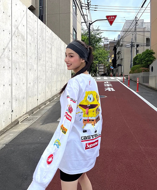 シュプリームコピー SS25 SPONGEBOB CASTELLI RACING L/S クルーネック長袖シャツ