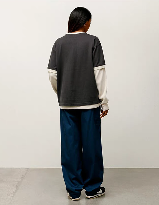 STUSSY SS25 HEAVY JERSEY CREW コントラストカラーのTシャツ