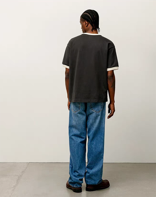 STUSSY SS25 HEAVY JERSEY CREW コントラストカラーのTシャツ