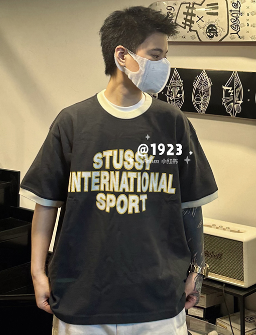 STUSSY SS25 HEAVY JERSEY CREW コントラストカラーのTシャツ