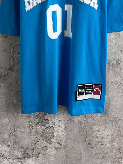 バレンシアガ ユニフォーム01半袖Tシャツ