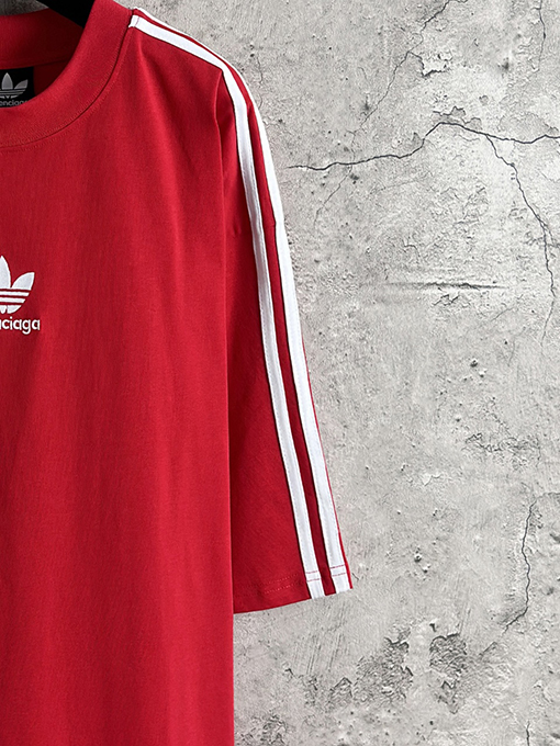 Balenciagg X Adidas クローバーコラボ半袖Tシャツ