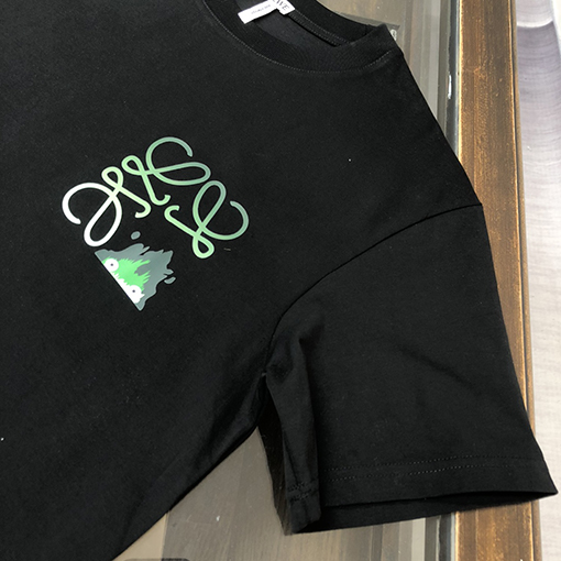 ロエベ 新しい前後ロゴロゴプリント半袖Tシャツ
