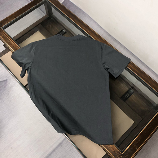モンクレール 新しいロゴ刺繍ラウンドネック半袖Tシャツ