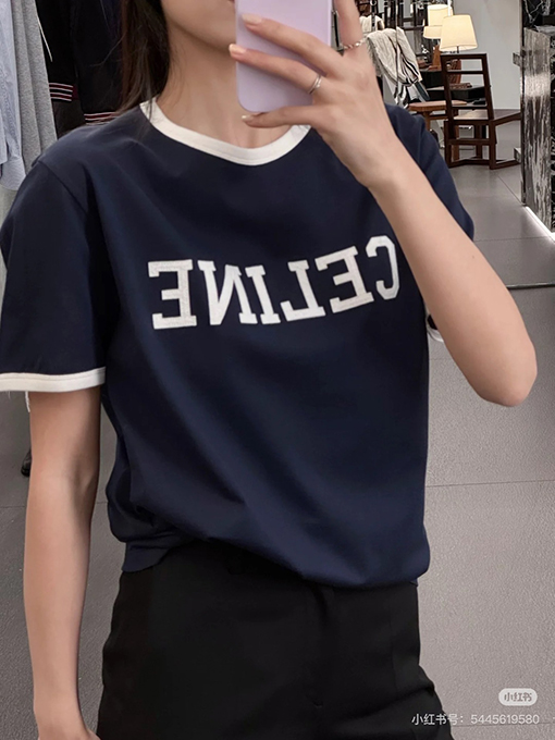 セリーヌ アップリケ刺繍文字クルーネック半袖Tシャツ