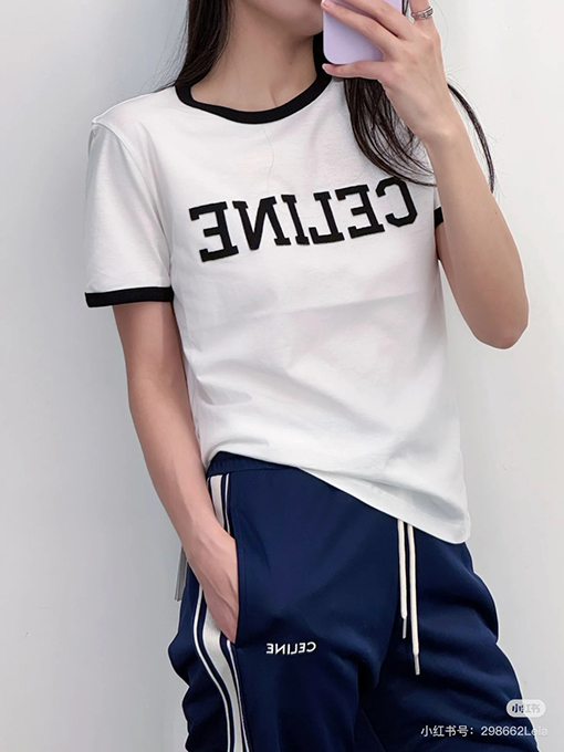 セリーヌ アップリケ刺繍文字クルーネック半袖Tシャツ