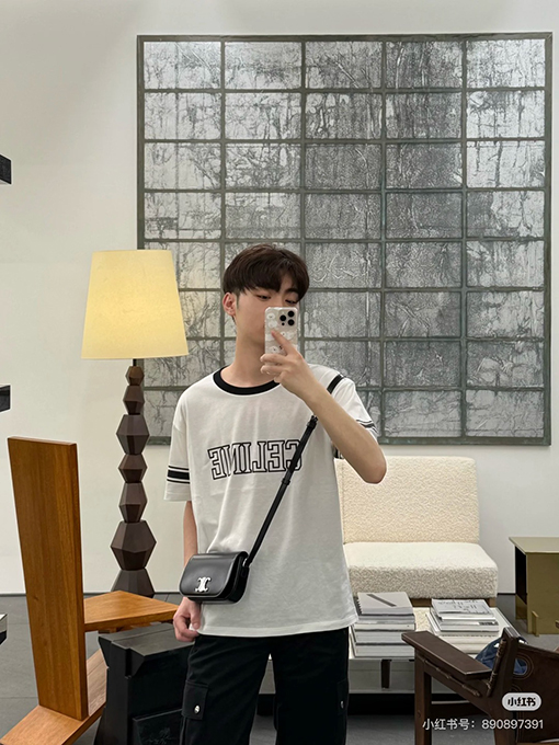 セリーヌスーパーコピー アルファベットクルーネック半袖Tシャツ