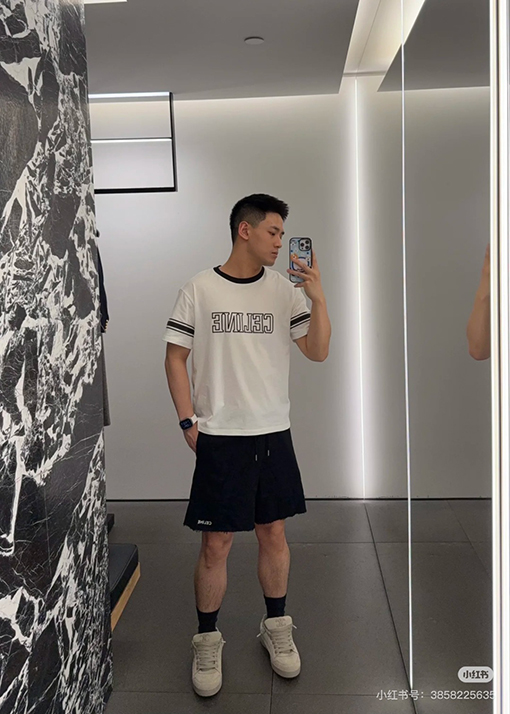 セリーヌスーパーコピー アルファベットクルーネック半袖Tシャツ