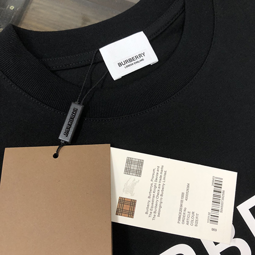 バーバリー クラシックロゴプリントラウンドネック半袖Tシャツ