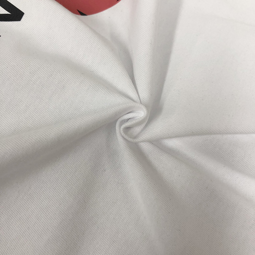 ジバンシイ 胸に文字のロゴがプリントされたクルーネック半袖Tシャツ