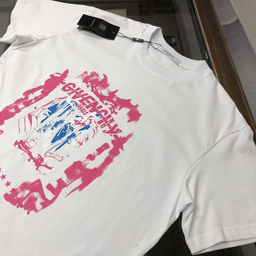 ジバンシイ 胸のカスタムパターンプリントクルーネック半袖Tシャツ