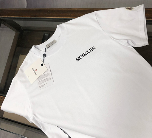 モンクレールコピー 新しい胸のプリントlog半袖Tシャツ