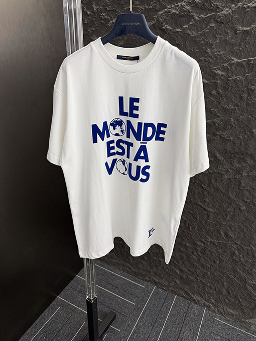 ルイヴィトン 新しい地球シリーズの植毛プリント半袖Tシャツ
