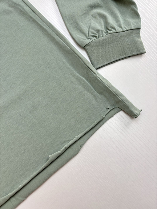バレンシアガ 新しい磨かれた白墨落書き長袖Tシャツ