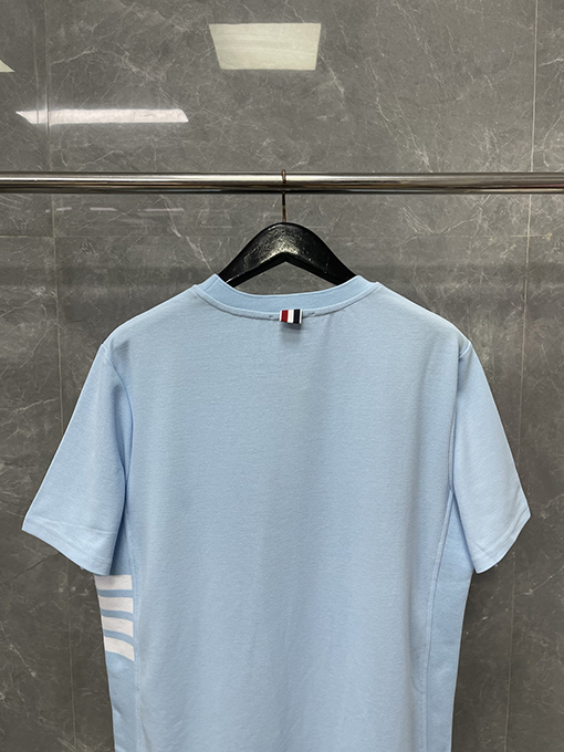 トムブラウン 新しいマカロン色の半袖Tシャツ