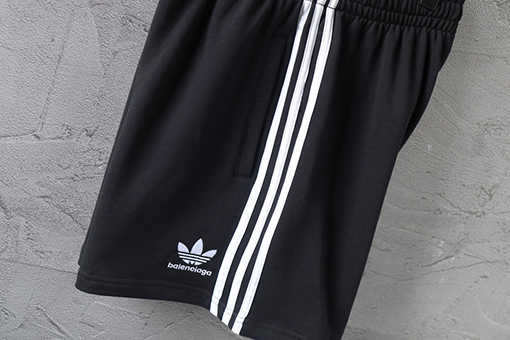 Balenciaga X Adidas 刺繍ショーツクロップドパンツビーチパンツ