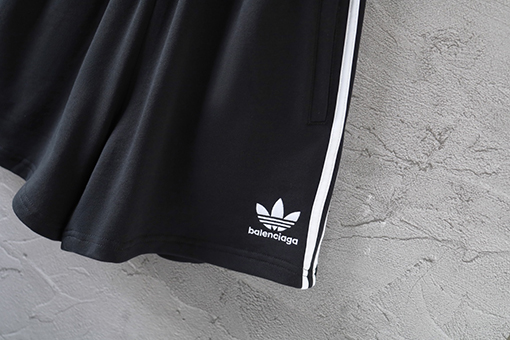 Balenciaga X Adidas 刺繍ショーツクロップドパンツビーチパンツ