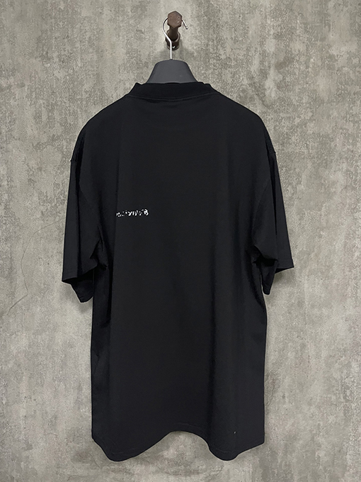 バレンシアガ ロゴプリント半袖Tシャツ