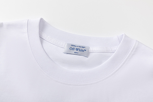 オフホワイトコピーゆったりとした半袖Tシャツ