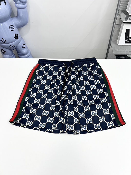 グッチナイロンビーチパンツ