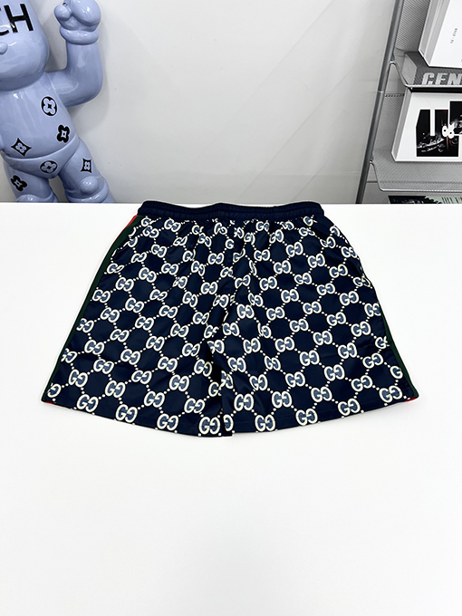 グッチナイロンビーチパンツ