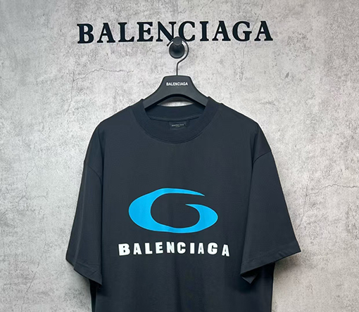 バレンシアガ ファッションプリントロゴ半袖Tシャツ